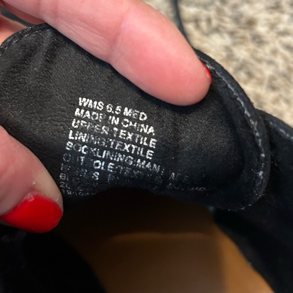 Black wedge suede booties - Picture 6 of 7